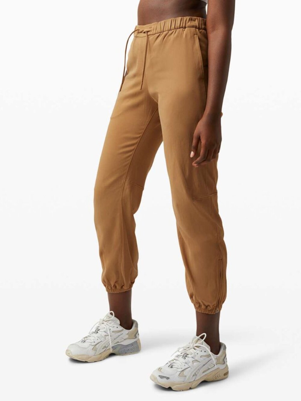 Lululemon Women's Essential Affinity Mid Rise Jogger - Saddle Brown